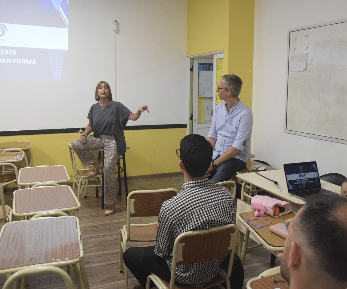 ISCEO Instituto Superior de Ciencias Empresariales Overa